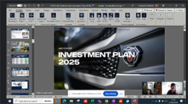 Aula on-line trabalhando uma apresentação em inglês
